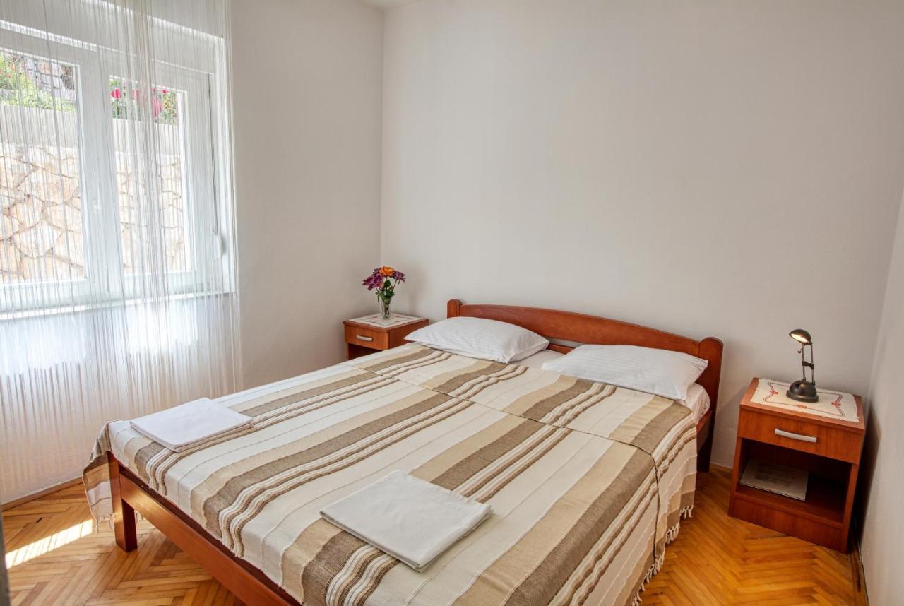 Apartments And Rooms By The Sea Tisno, Murter - 5128 Ngoại thất bức ảnh