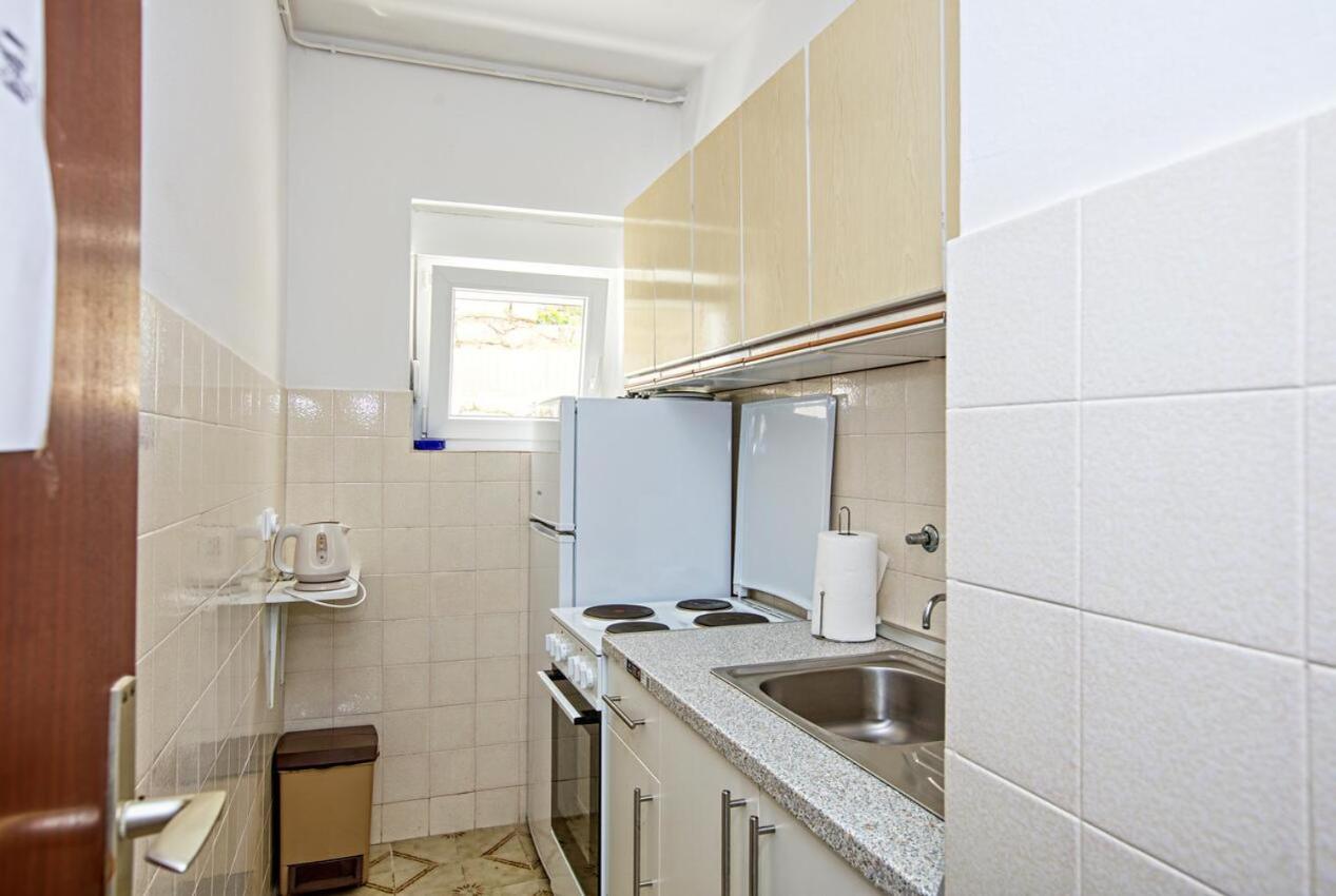 Apartments And Rooms By The Sea Tisno, Murter - 5128 Ngoại thất bức ảnh