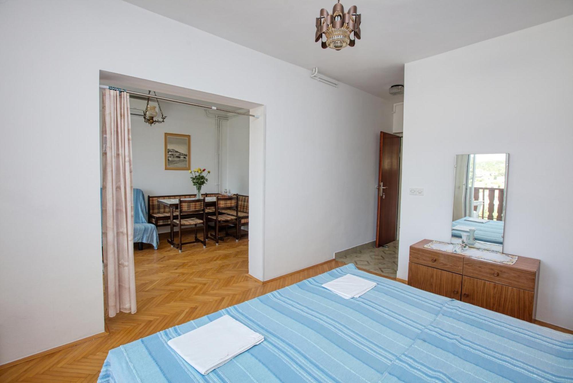 Apartments And Rooms By The Sea Tisno, Murter - 5128 Phòng bức ảnh