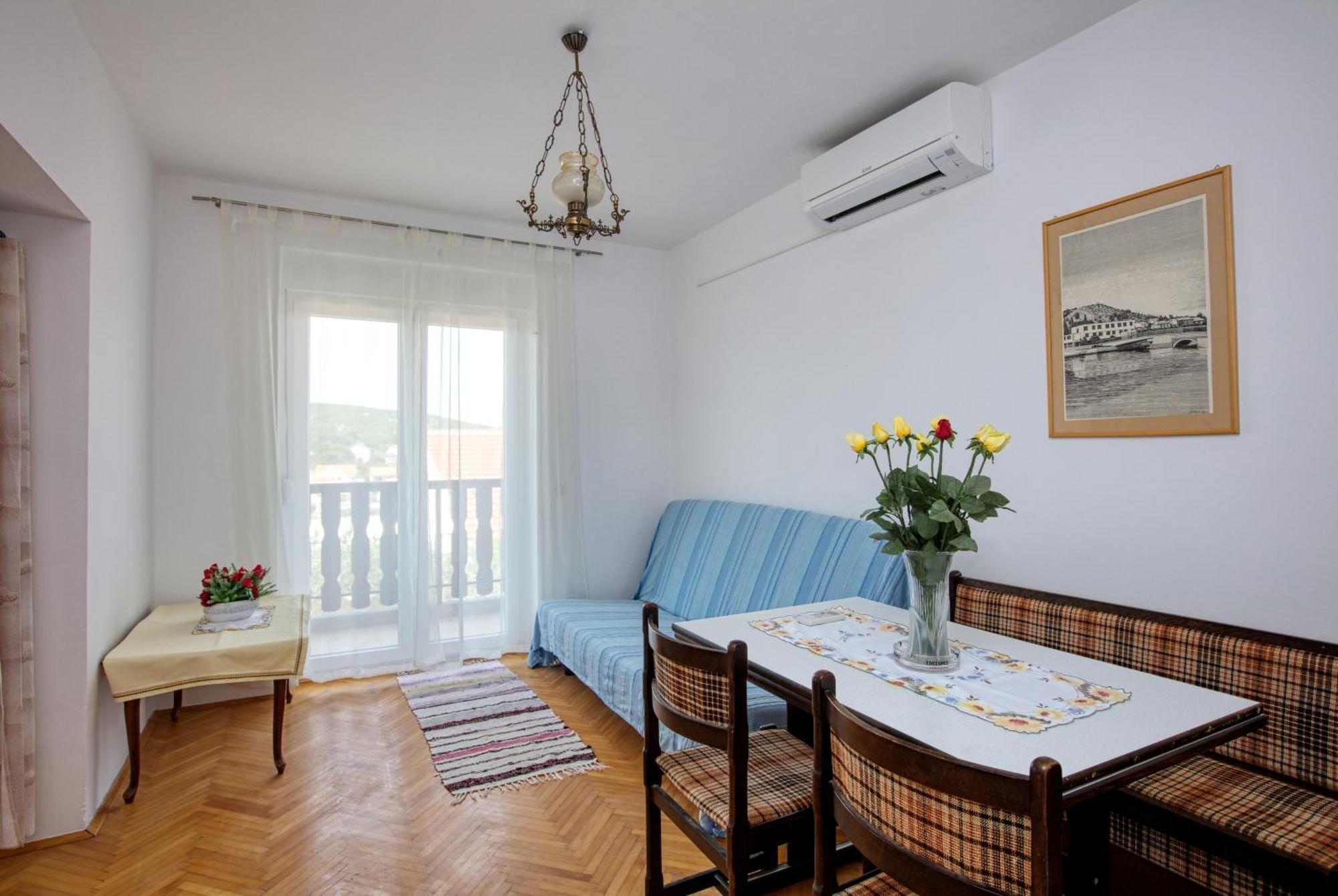 Apartments And Rooms By The Sea Tisno, Murter - 5128 Phòng bức ảnh